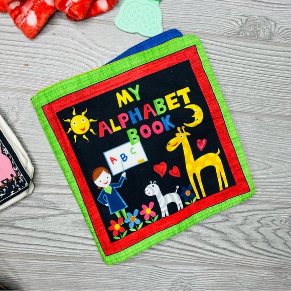 Baby bundle 3 Disney rattles princess and Minnie , 2 hand made cloth baby books - Picture 3 of 6